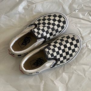 Toddler/ Big Kids Vans Slip Ons Size 11
